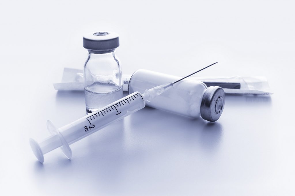 vaccine-syring-vial-generic